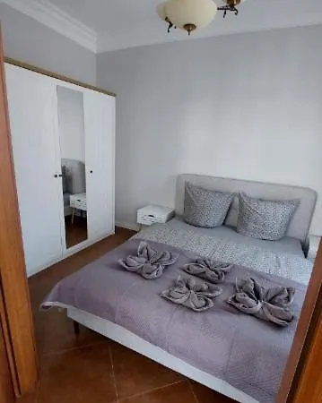 Uzdrowiskowa 7, Appartement *