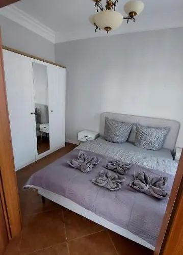 Uzdrowiskowa 7, Apartamento *